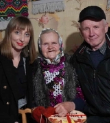 У громаді на Волині довгожительку привітали з 91-річчям