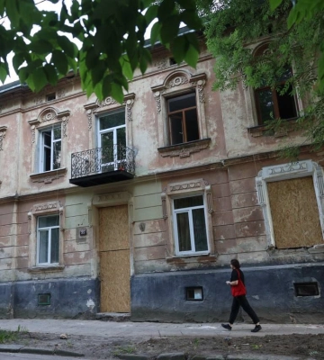 У Львові обговорили порятунок будинку на Олени Степанівни, який двічі постраждав від обстрілів