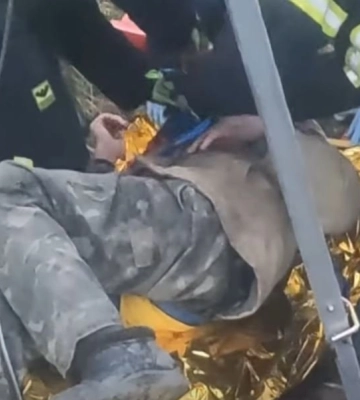 Поблизу Луцька чоловік провалився у недіючий колодязь