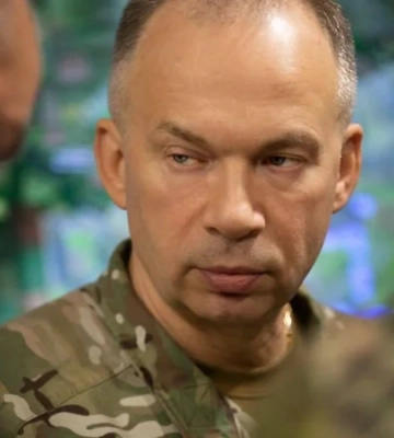 «Надзвичайно складний етап оборони»: Сили оборони утримують північну частину Покровська — Сирський