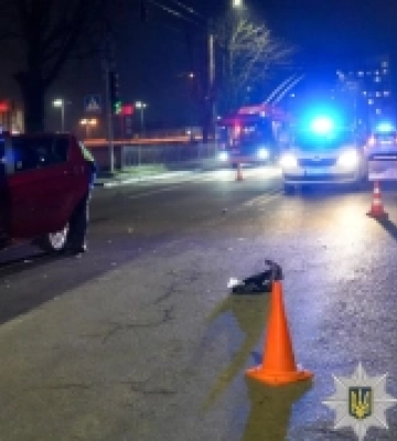 У Рівному водійка збила пішохідку на переході: жінка в реанімації