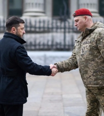 Зеленський відзначив нагородами воїнів ракетних військ та артилерії