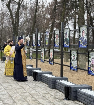 У Чернеччині на Охтирщині відкрили Алею пам’яті героїв