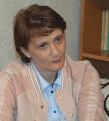 Обшук в окупованому Судаку: російські силовики затримали кримськотатарську журналістку Ленору Дюльбер