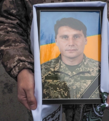 У Гайвороні попрощалися з загиблим бійцем 