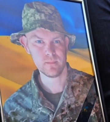 Близькі не хотіли вірити: у Ковелі попрощалися із воїном Ігорем Мацком 