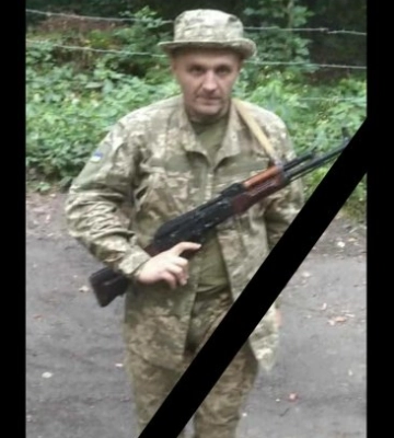 Закарпаття прощається із Захисником: Під час служби на Чернігівщині помер солдат Михайло Дерда (ФОТО)