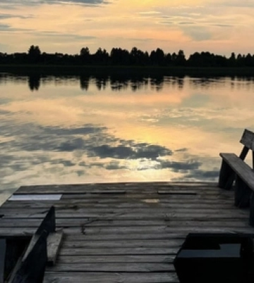 На Волині є озеро, де ніколи не тонули люди і вода вважається цілющою