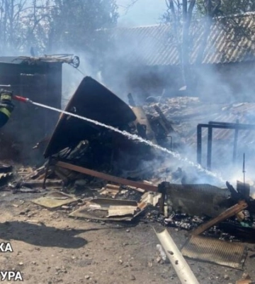 Двоє чоловіків загинули в Ізюмі внаслідок удару російського дрона по вантажівці – поліція