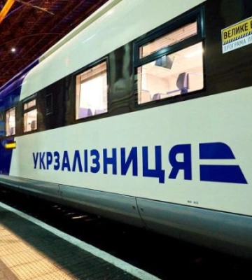 Через обстріл Фастова змінюється рух пасажирських поїздів
