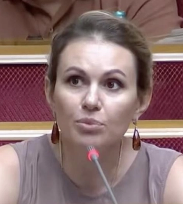 Українцям розповіли, хто така нардепка Анна Скороход, яку слідство підозрює в очолюванні злочинної групи