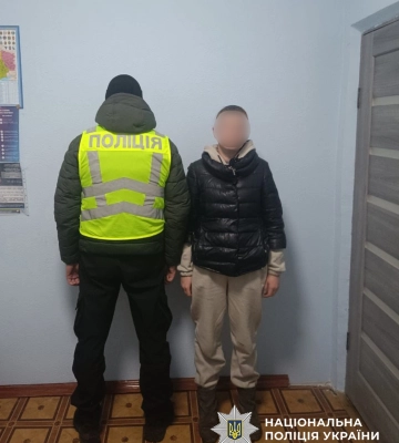На Черкащині за вбивство заґратовано жінку, яка просто зрешетила ножем стареньку пенсіонерку