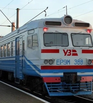 Через обстріл Фастова скасовано низку приміських поїздів: повний перелік