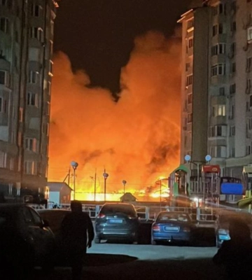 Ночная атака РФ на Киевщину: разрушение вокзала и депо, повреждено жилье, 3 травмированных
