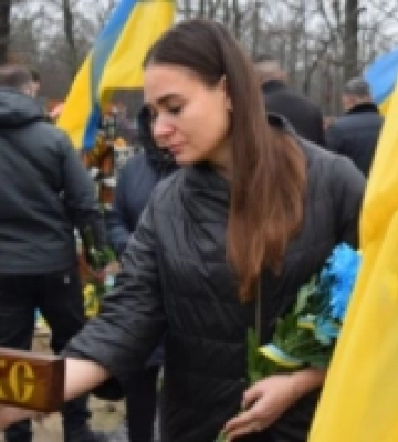 В Ізмаїлі вшанували захисників: до Дня Збройних сил України відбулося покладання квітів