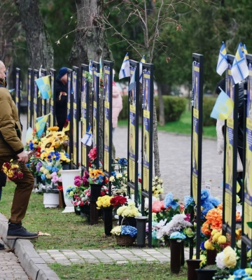 На Алеї Героїв в Одесі увічнили імена ще 53 захисників