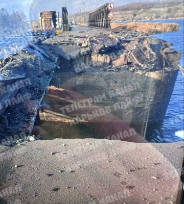 Росіяни вдарили по Печенізькій дамбі на Харківщині