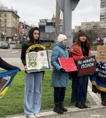 У Миколаєві вчергове нагадали про полонених та безвісти зниклих воїнів