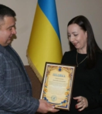 Вручив грамоти та подяки: міський голова привітав колег з Днем місцевого самоврядування. ФОТО