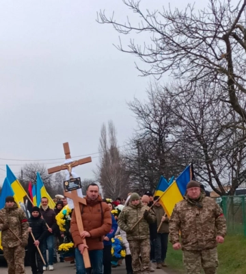 Майже півтора року тривоги та надії змінила гірка правда: на Волині попрощалися з Героєм Вадимом Гризіним