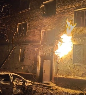 В Чернигове беспилотник взорвался возле многоэтажки