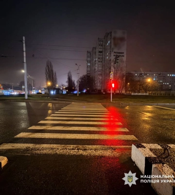 В Харьковской области российский FPV-дрон атаковал мотоциклиста: мужчину госпитализировали