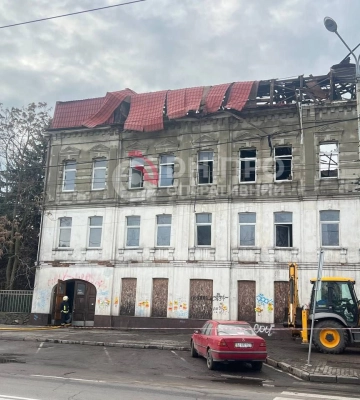 У Дніпрі внаслідок атаки дрона пошкоджено історичну будівлю початку ХХ століття