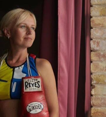 «Думала, що мене побʼють і все». Дворазова чемпіонка світу з України зізналась, як батьки реагували на її захоплення боксом