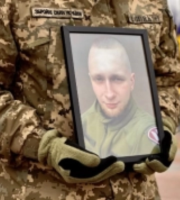 «На Щиті»: у Рівному попрощалися зі захисником Дмитром Паскарем, який вважався зниклим безвісти