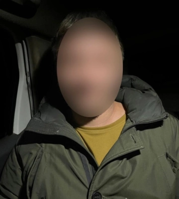 На Дніпропетровщині затримали чоловіка, який підпалив автомобіль