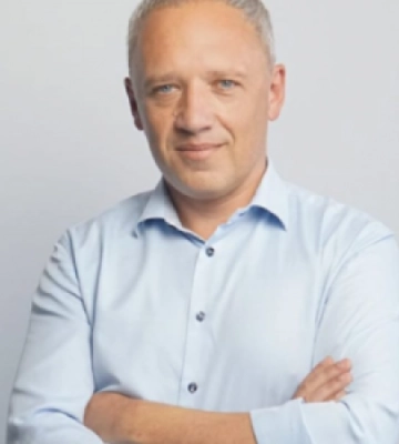 Мер Чернівців: Лужанський спиртзавод незаконно скидає відходи у річку Прут - місто потерпає від смороду