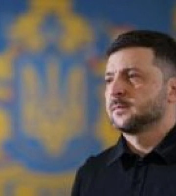 Європа та Україна мають "багато карт" у мирних перемовинах. Потрібно зблизити позиції зі США, - Макрон