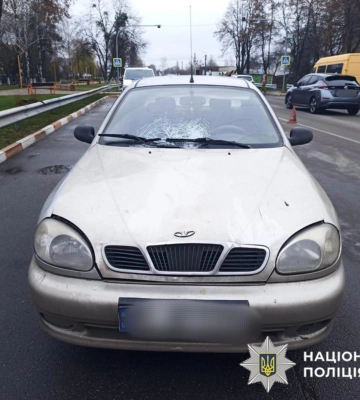 У Києві водій на смерть збив жінку на переході
