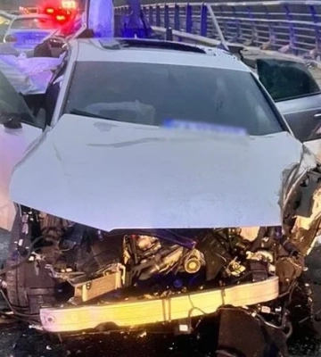 П&amp;apos;ять людей постраждали в ДТП на Броварському проспекті у Києві, рух перекрито
