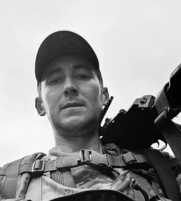 У Виноградові сьогодні попрощаються із захисником Андрієм Кириченком