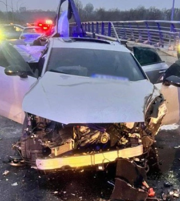 У Києві пʼятеро людей постраждали в ДТП на Броварському проспекті
