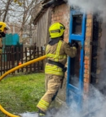 У Рівненському районі ліквідували пожежу в будівлі котельні