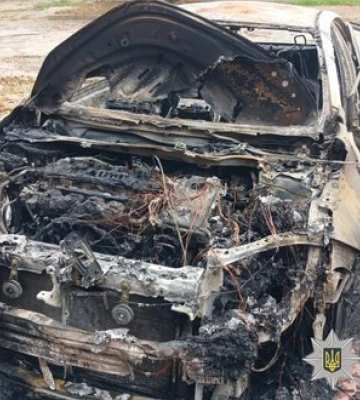 Враг нанес удар по гражданскому автомобилю в Запорожском районе: есть раненые