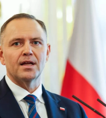 У Навроцького заявили, що він найближчими місяцями не планує візиту до Києва