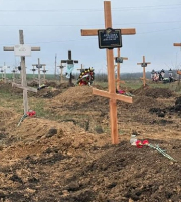 В Изюме перезахоронили 449 человек, которые погибли во время оккупации