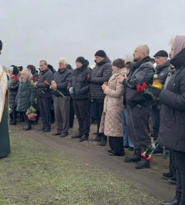 У міській військовій адміністрації повідомили про траурну панахиду, що відбулася в Ізюмі 