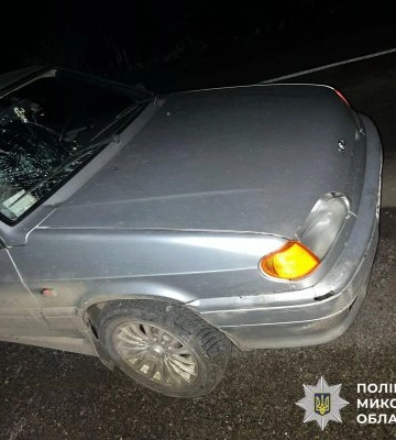 На виїзді з Первомайська автомобіль збив пішохода