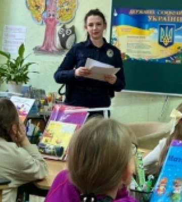 У Первомайськом районі поліціянти навчали дітей принципам безпечного середовища