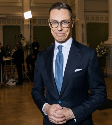 Президент Финляндии убежден, что мир для Украины "ближе, чем когда-либо"