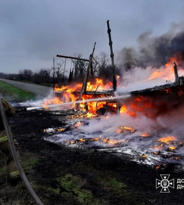 Один загиблий і двоє постраждалих внаслідок атак ворожих безпілотників у Дніпропетровській області - ОВА
