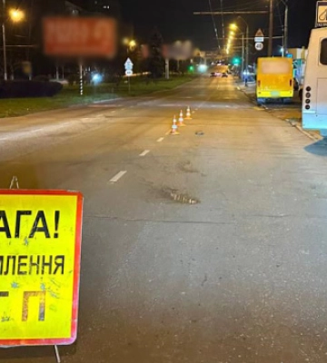 В Одесі маршрутка збила пішохода: чоловік помер у лікарні