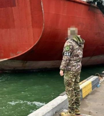 СБУ повідомляє про арешт судна «тіньового флоту» Росії, яке вивозило аграрну продукцію з Криму