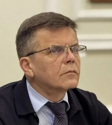 Керівник дорожньої служби Франківщини звільняється через тендер на проєкт дороги до Буковеля