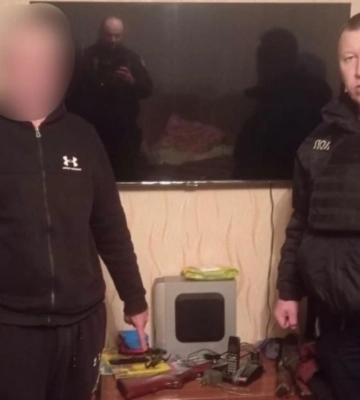 Шестеро детей получили ранения из-за неосторожного обращения взрослого с оружием в Сумах - ОВА