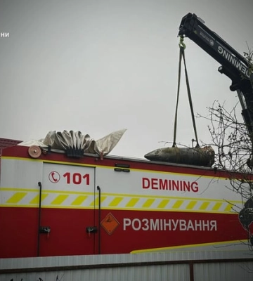 На Чернігівщині уламок ракети «Кинджал» знайшли на приватному подвір’ї
